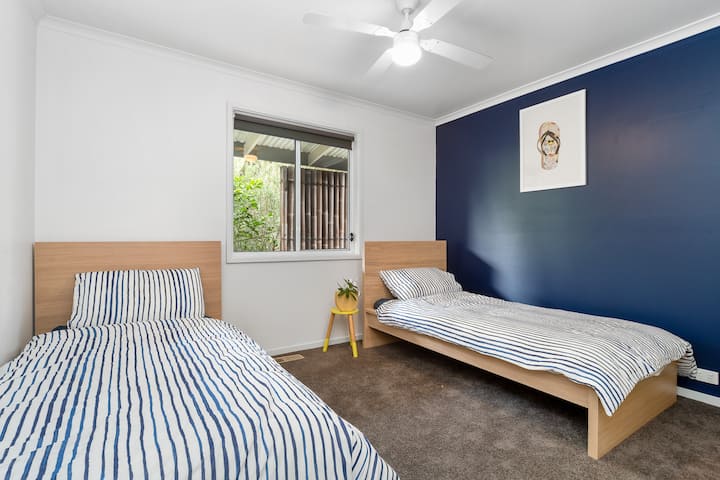 غرفة النوم 2