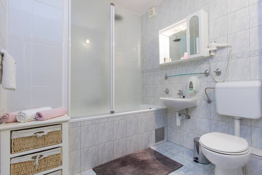 Wc sa kadom