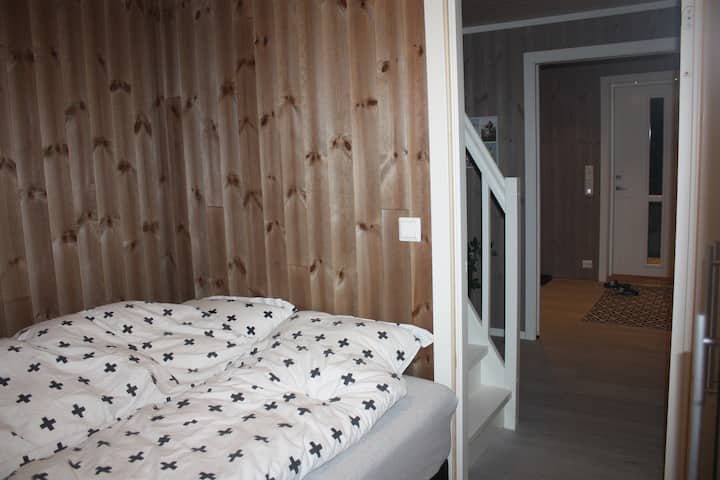 Საძინებელი 1