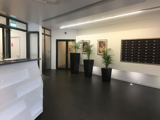 Wonderful & Convenient London Flat, Webber St