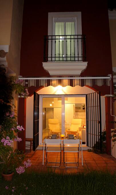 Exterior private area - Terrace + garden