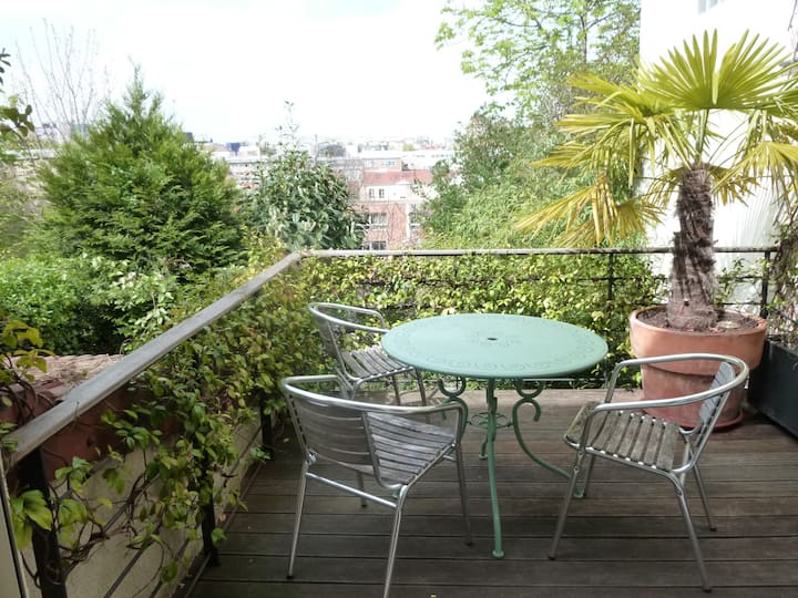 Maison Avec Jardin. Accès Rapide Tout Paris. - Paris