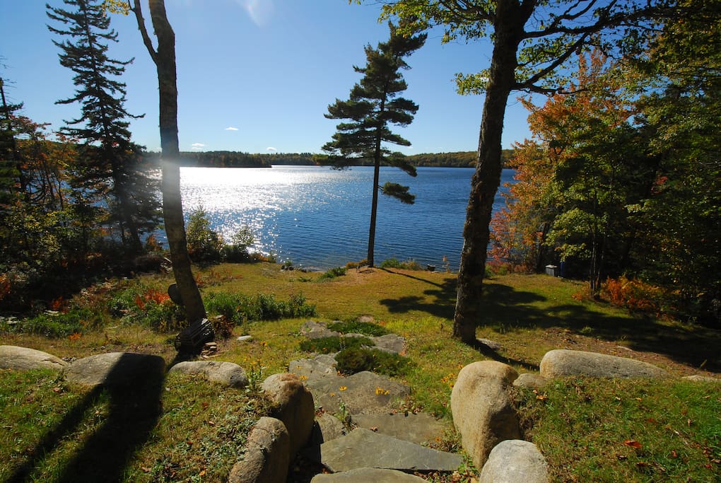 Lakefront Cottage on Annis Lake Cottages for Rent in Queens County