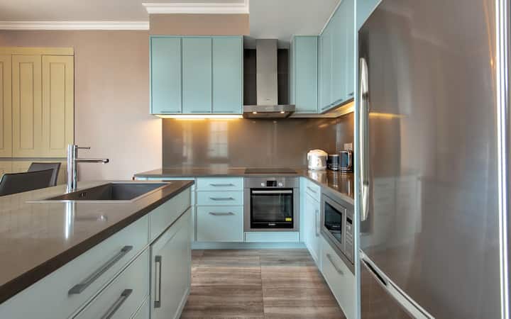 Serviced Apartment in downtown ★TheDragonsHost,2Br