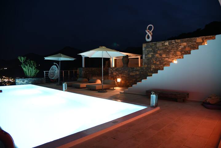 INFINITY ART VILLA gallery image 5