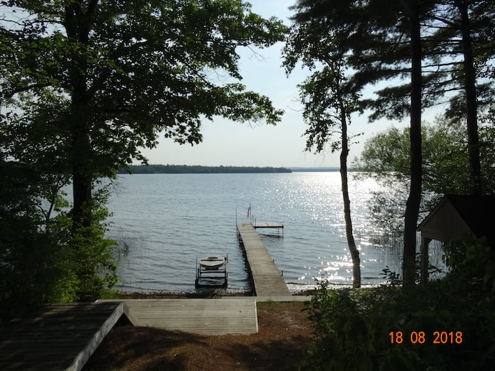 Paradise Chalet Chalets for Rent in Carp Lake, Michigan, United