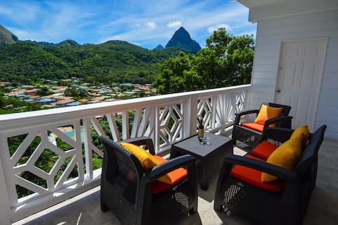 Sugarmon Villas Flamboya Suite Incredible View!