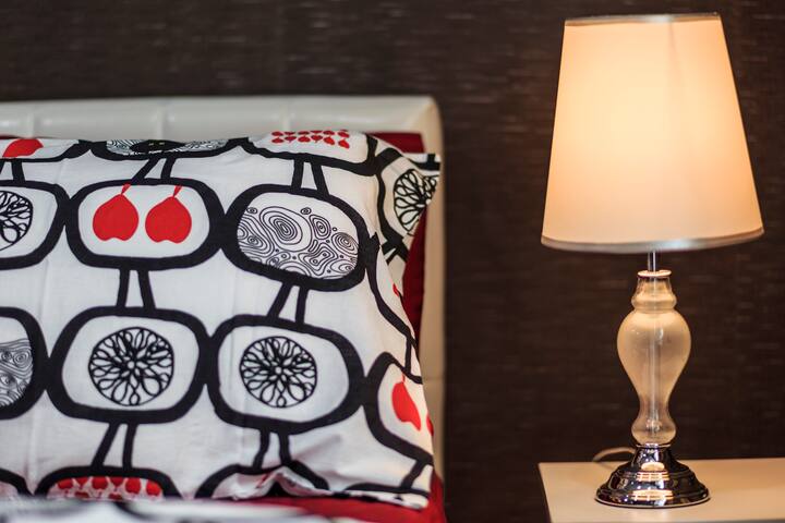 Hip Studio ♥ Of BKK+River+BTS+WIFI