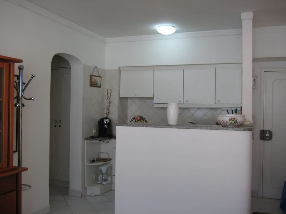 KITCHENETTE