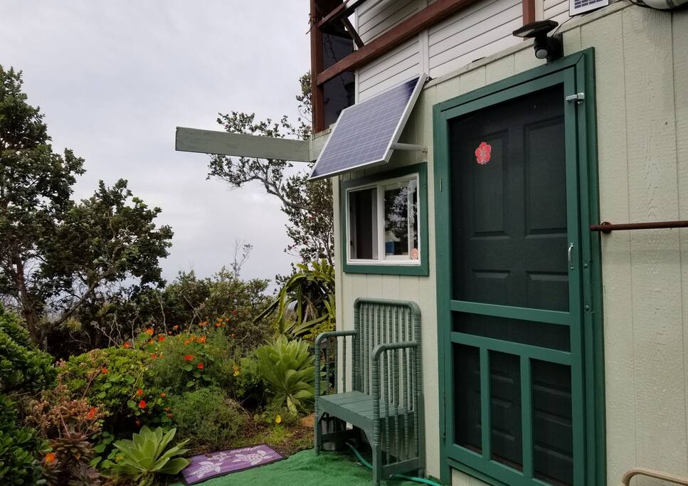 Entrance to studio (Hawaiian Ohana)