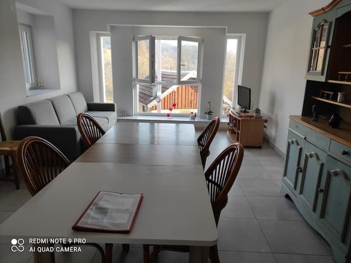 Les PremiersSapins Vacation Rentals & Homes