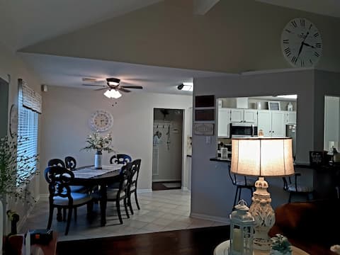 Top Airbnb: The Country Place in Alvin