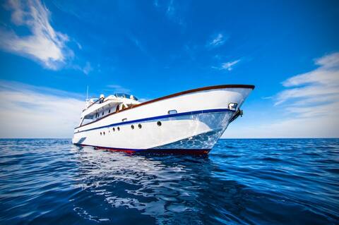 Grecale boat charters