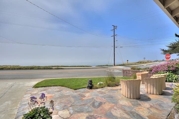 Ocean Front Family House on West Cliff Dr gallery image 2