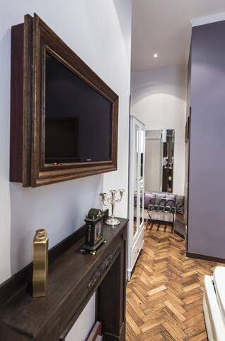 APARTMENT – “Vite Suites Guest House “ gallery image 5