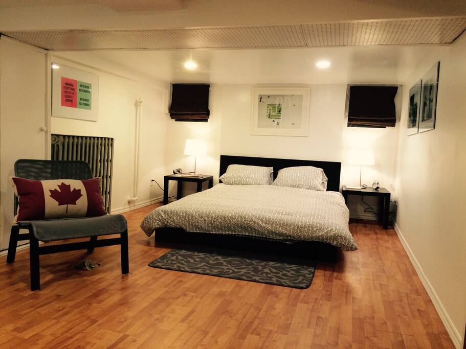 Queen size bed