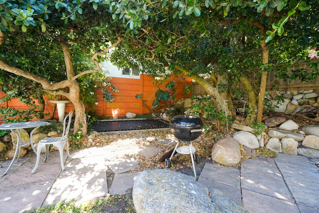 Weber BBQ as well as a ground braai area.