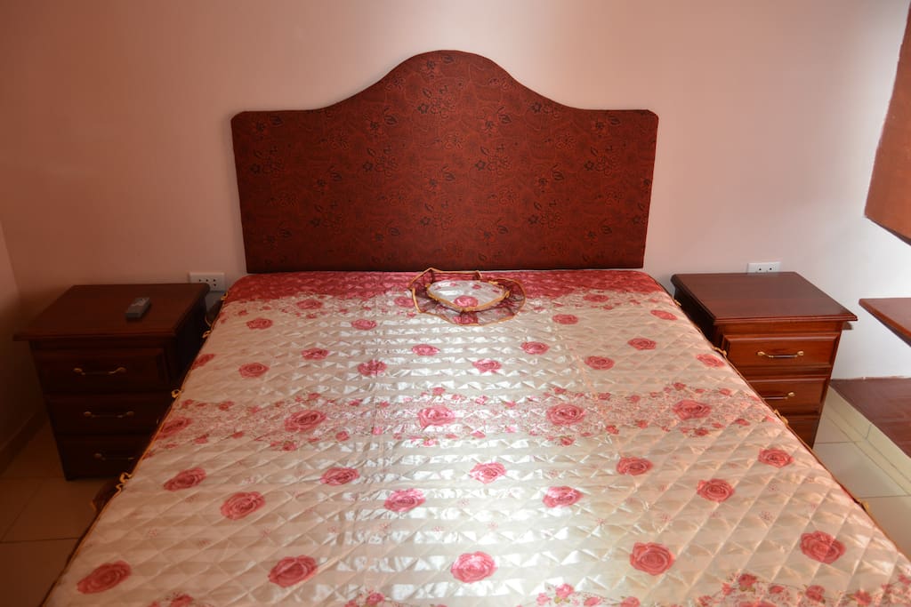 Habitación 2, Cuarto Alto
