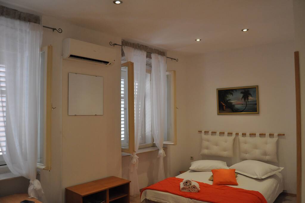 Second bed