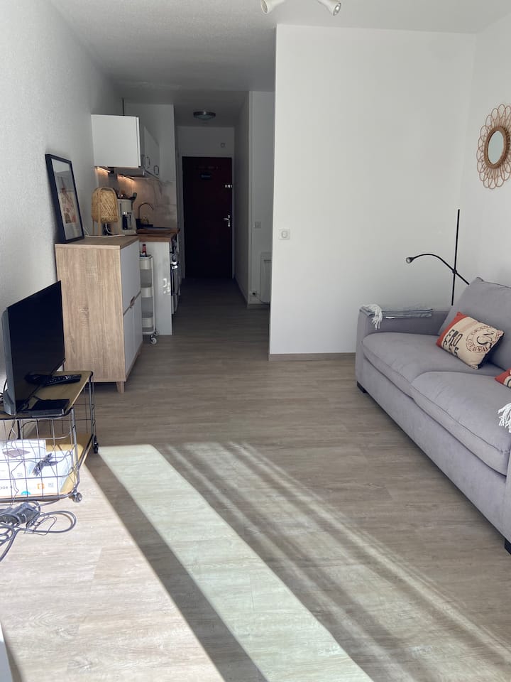 סלון פתוח למטבח 