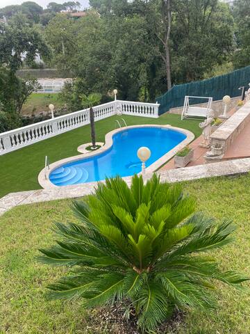 UN HOGAR ACOGEDOR. SOLO PARA FAMILIAS gallery image 2