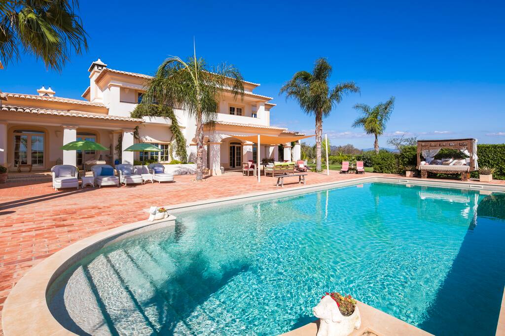 Pool terrace