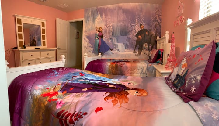 Soba za zamrznute djevojčice, bračni kreveti