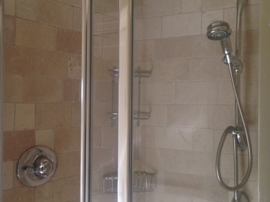 Ensuite Shower