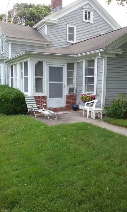 Guest patio and room entrance.