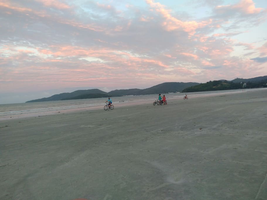 Praia de Perequê-Porto Belo