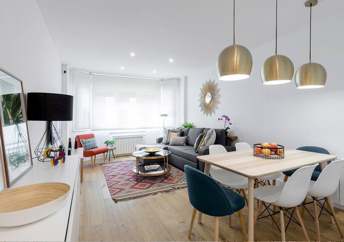 Elegant Salamanca apartment, 2BR, for families -HI