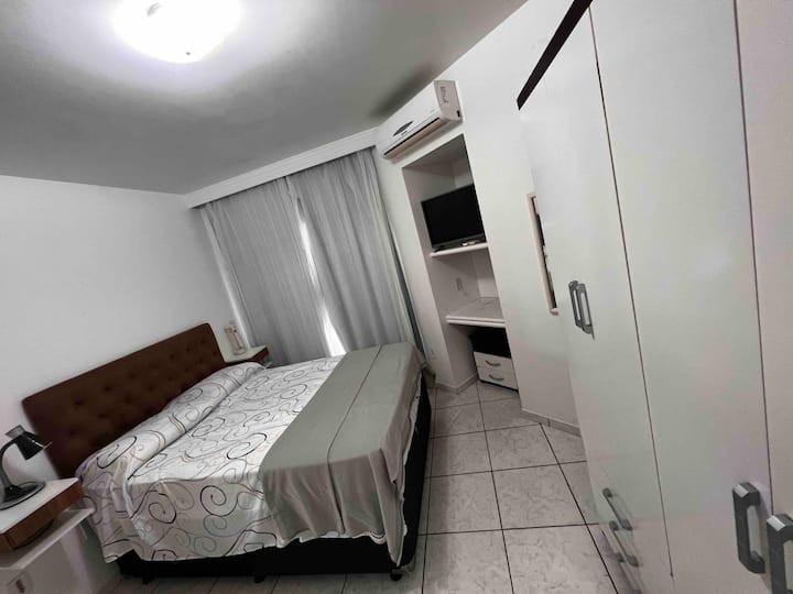 Spálňa v apartmáne.