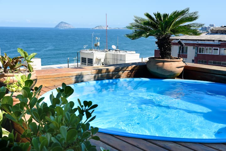 Ocean View Penthouse in Copacabana w/ heated pool