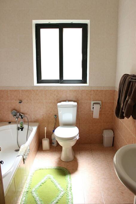 Main Bathroom