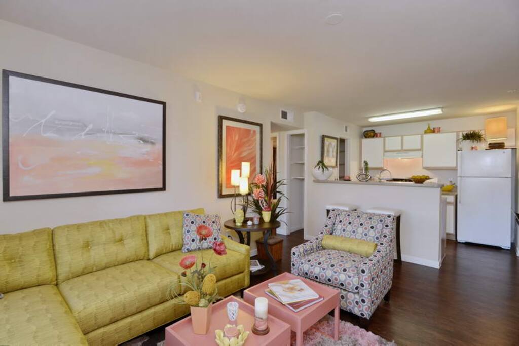 This unit will be furnished on demand after booking. Styles may vary and photos to show likeness of the space.
