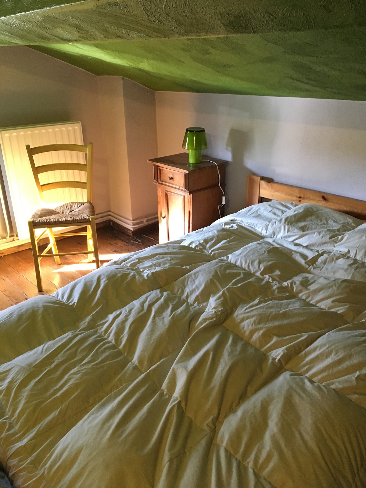 غرفة النوم 2