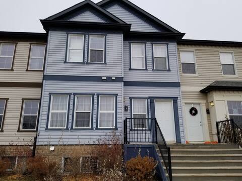 5 Bedroom/Sleeps 10 Home for Rent in Timberlea