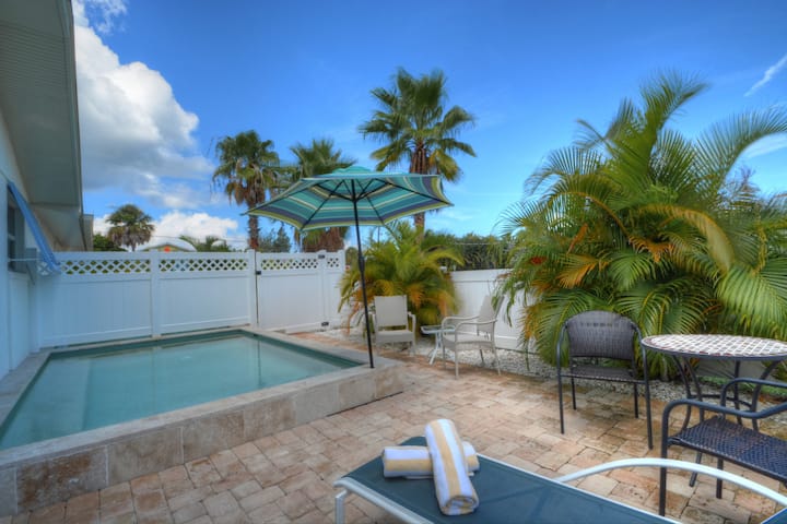 Anna Maria Island Vacation Rentals | Hotel and Villa Rentals | Airbnb