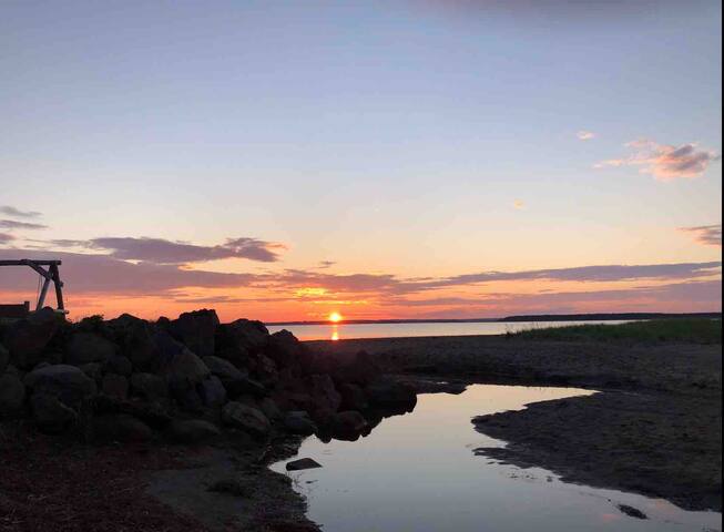 Beach House at Parlee Beach gallery image 3