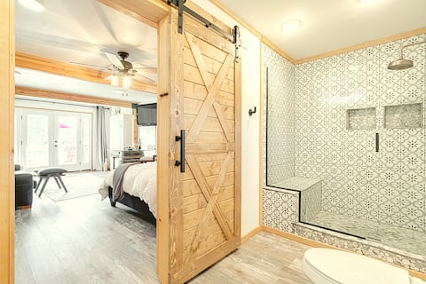 Countryside Private Guest Suite-Estacada Farmhouse