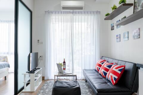 Luxury Condo Nimman Free WiFi Gym Swimming Pool