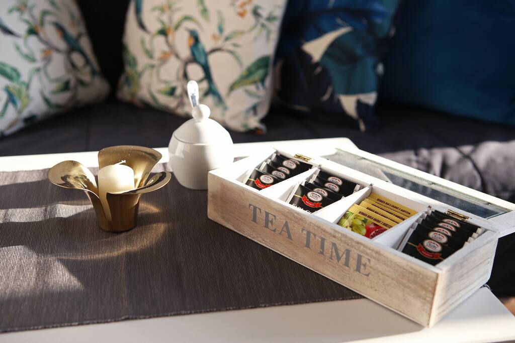 Tea and coffee set.