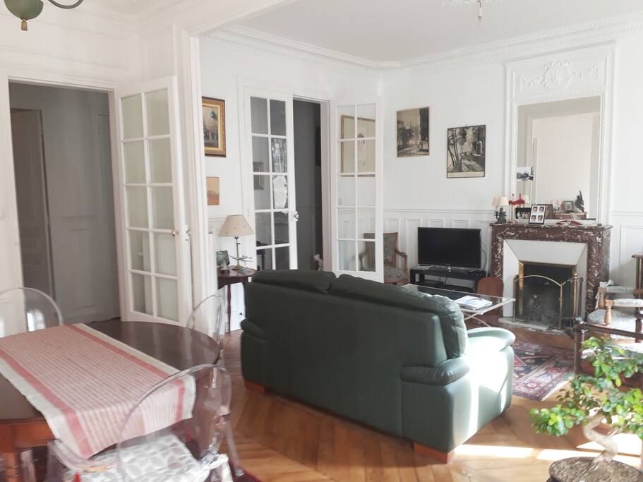 Salon