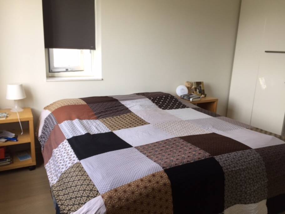 Master bedroom; 200cm