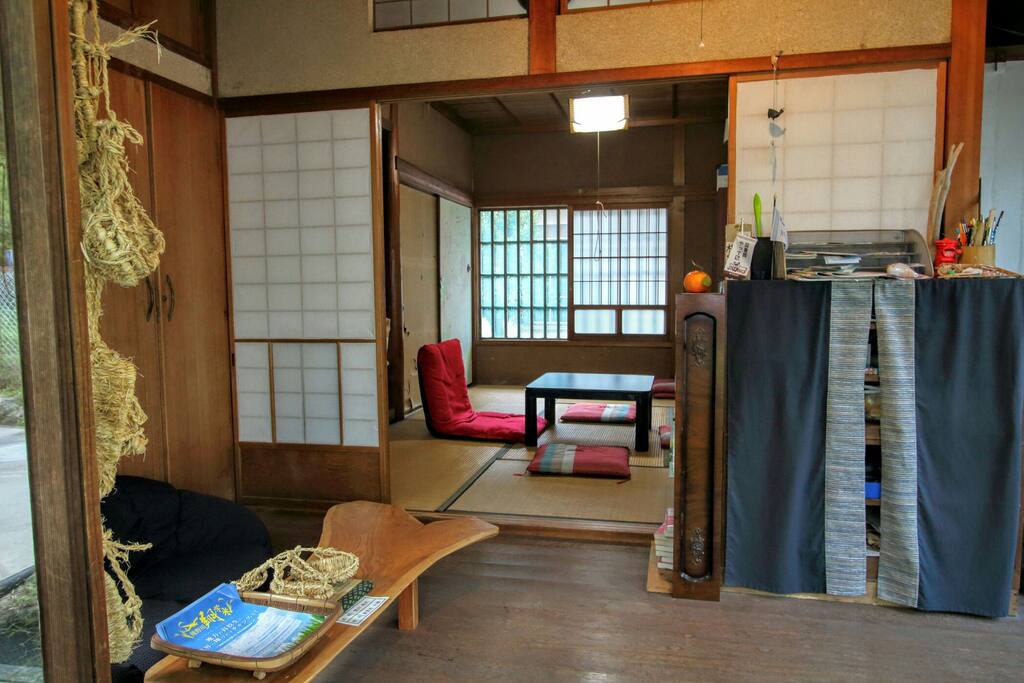 guest room