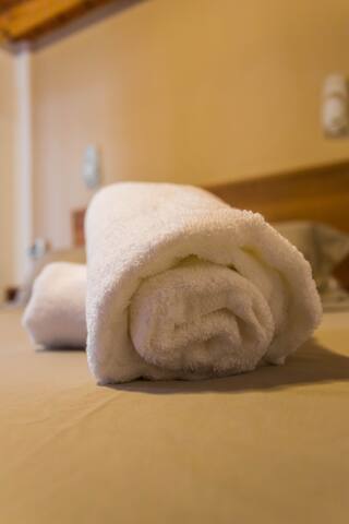 Olas Altas Suites managed Airbnb listing 3