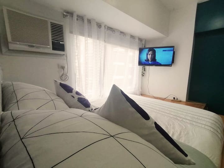 Smart TV, Netflix and Prime ready