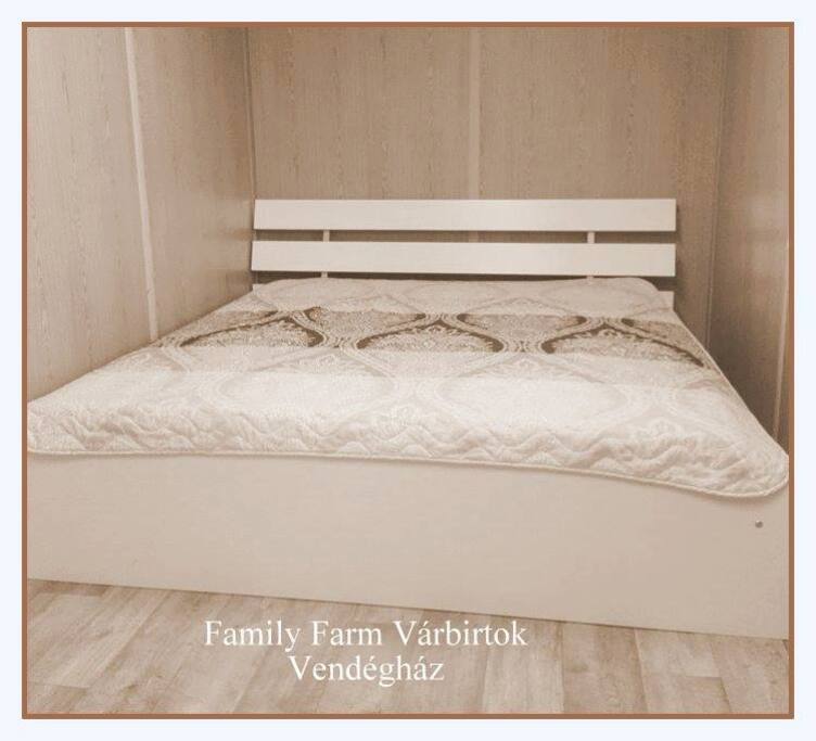 földszinti hálószoba