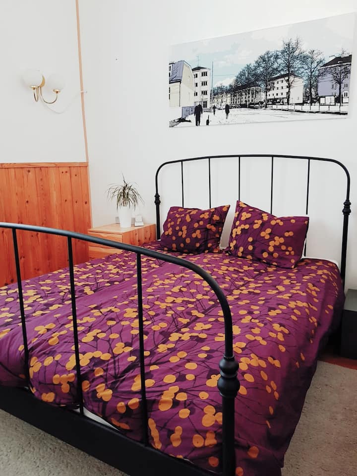 საძინებელი 1