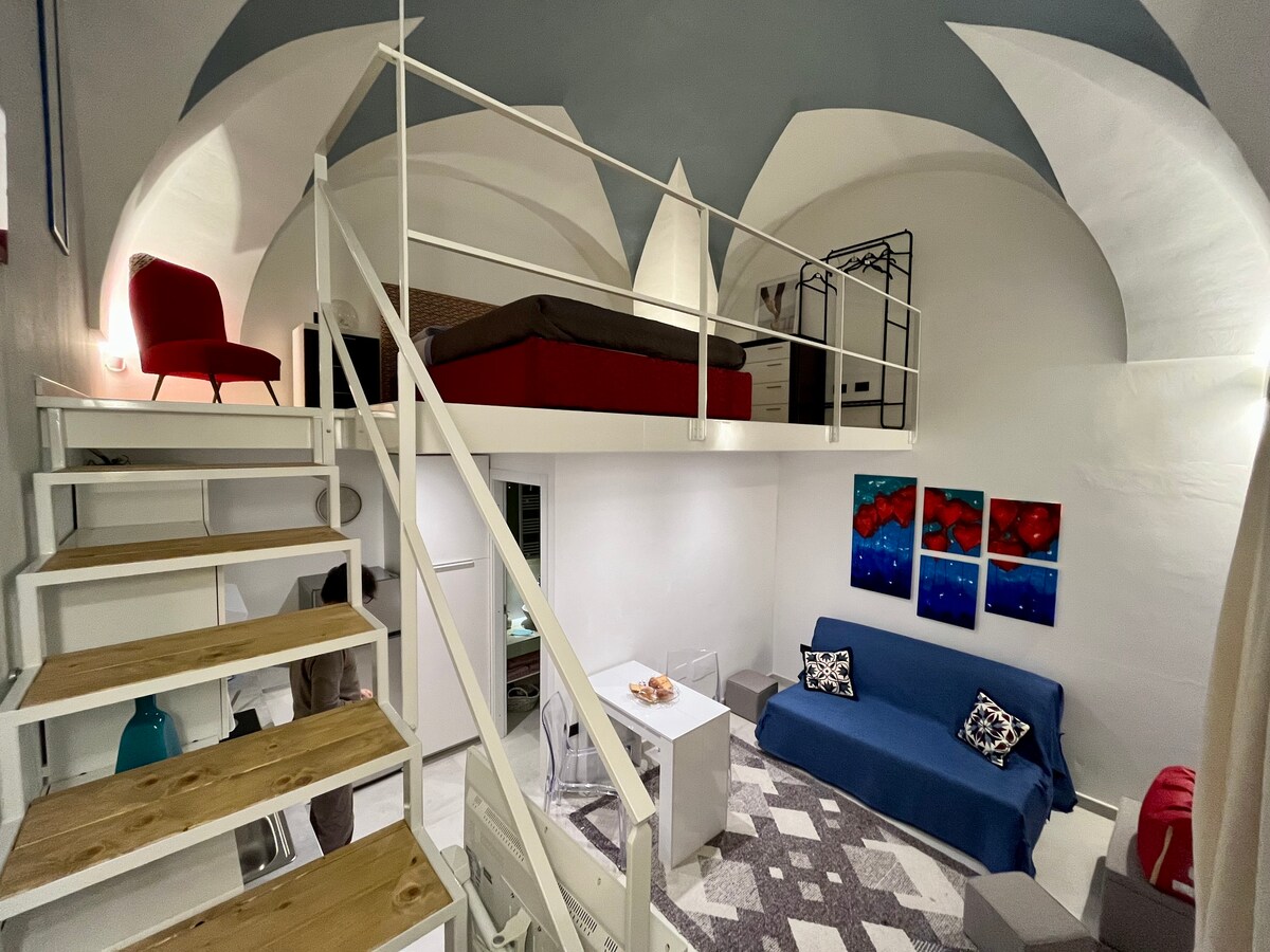 Successful Airbnb property: Under a good "STAR" lovely studio apartment in Lecce